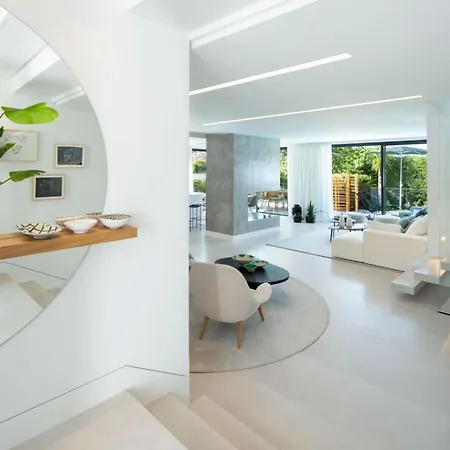 A Quintessence Of Modern Luxury Imbued דוברובניק